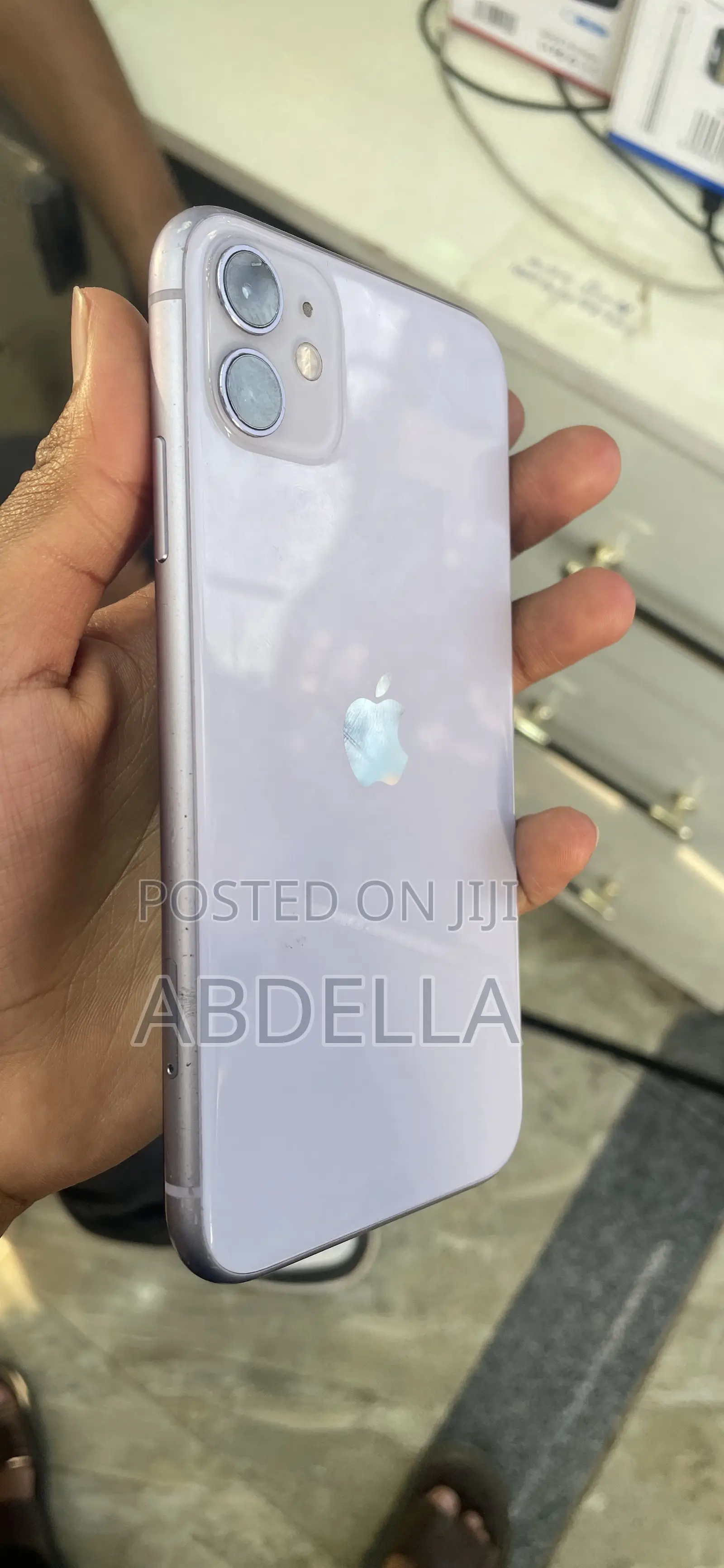 Apple iPhone 11 64 GB Purple