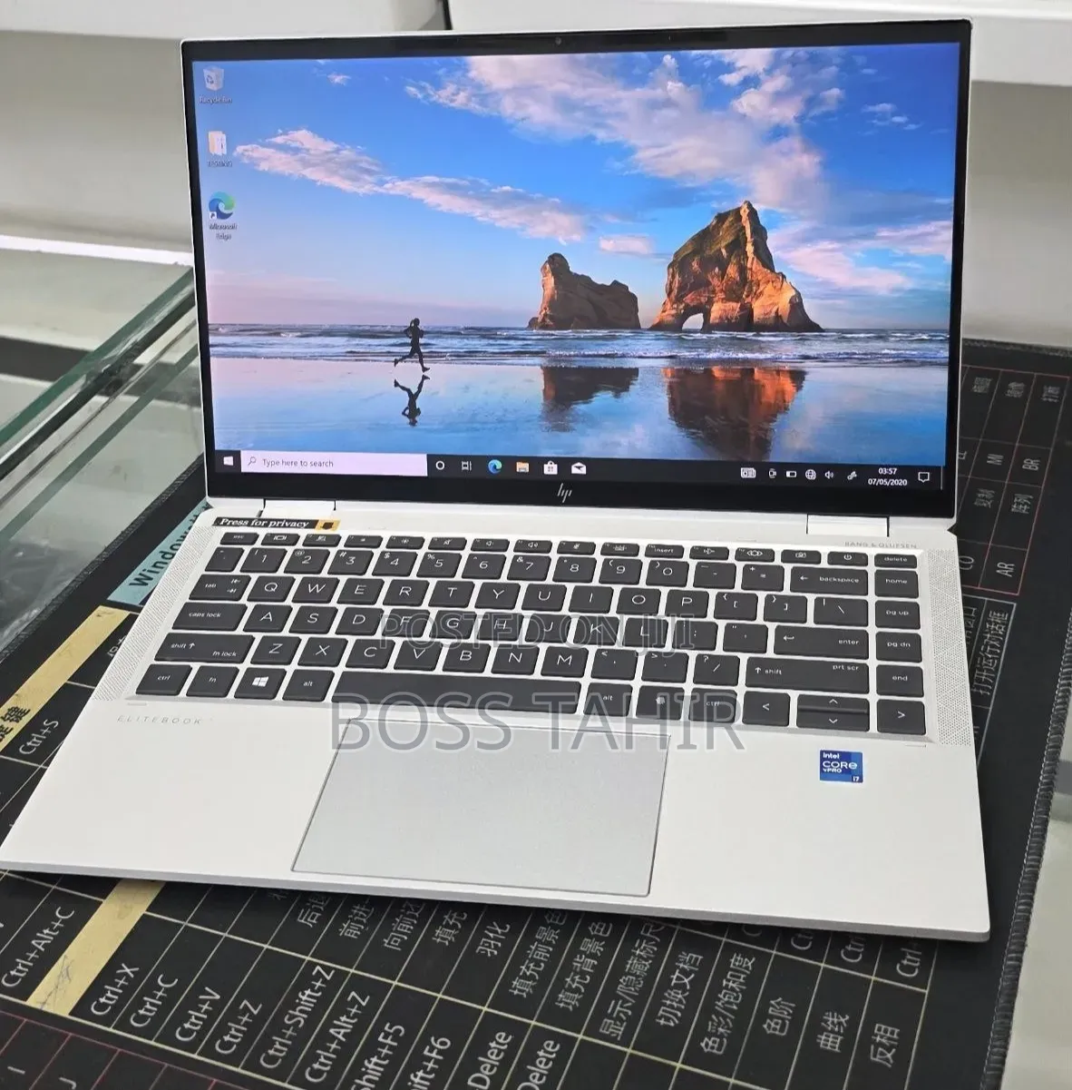 New Laptop HP EliteBook 1040 G8 16GB Intel Core i7 SSD 512GB
