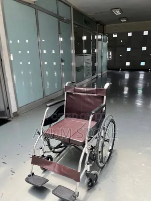 ለዕለታዊ አጠቃቀም ጠንካራ ዊልቸር
Durable Wheelchair for Everyday Use