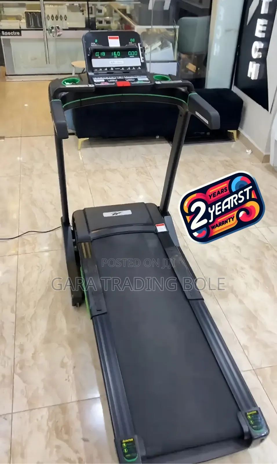 ሞገስ ከትንካሬ ጋር መሮጫ ማሽን
