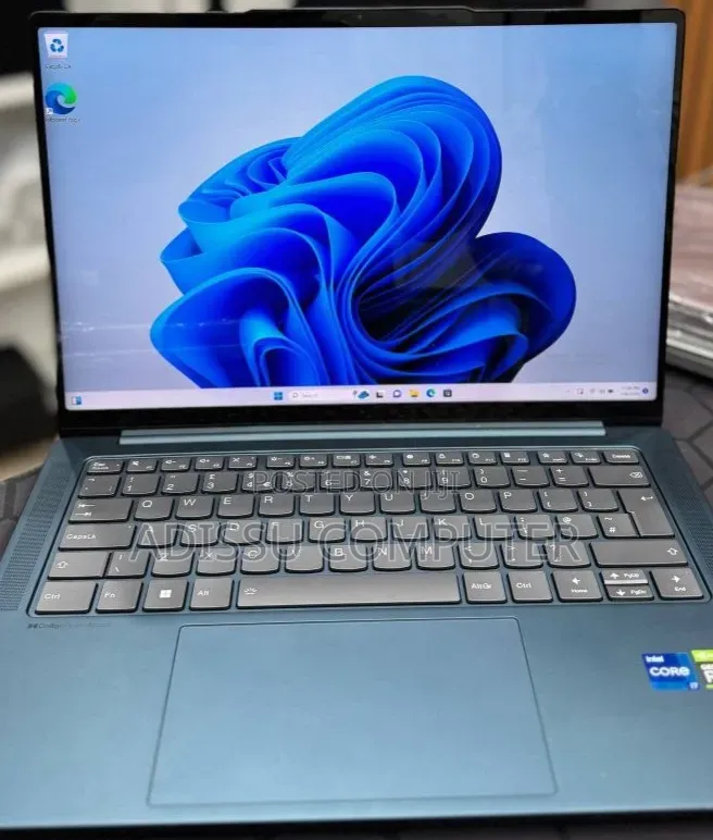 New Laptop Lenovo ThinkPad Yoga 32GB Intel Core i7 SSD 1T