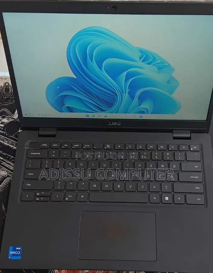 New Laptop Dell Latitude 3420 16GB Intel Core i7 SSD 512GB