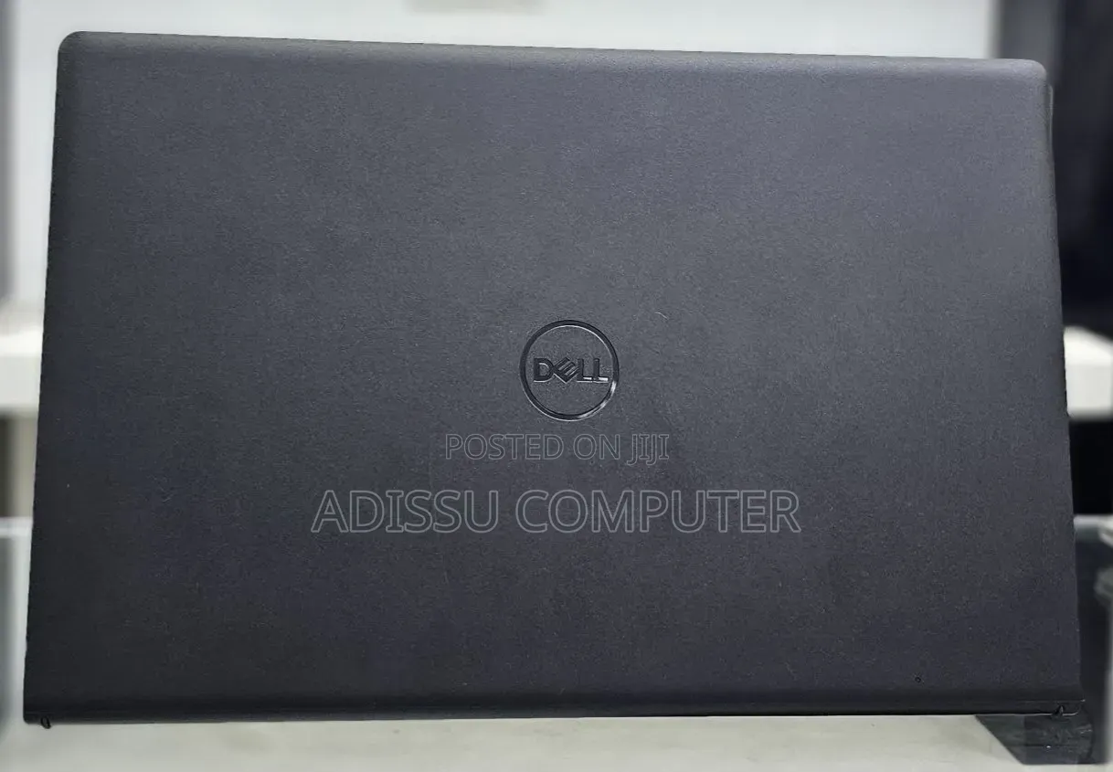 New Laptop Dell Inspiron 15 16GB Intel Core i7 SSD 512GB