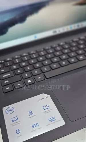 New Laptop Dell Inspiron 15 16GB Intel Core i7 SSD 512GB