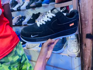 Gucci(nike Air Force)