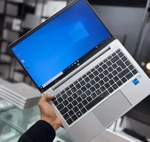 New Laptop HP ProBook 440 G10 8GB Intel Core i3 SSD 256GB