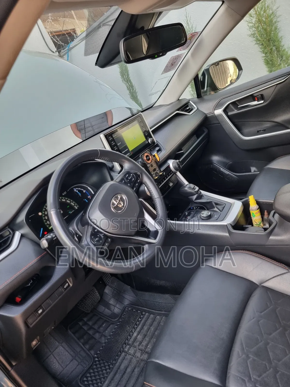 Toyota RAV4 2022 Green