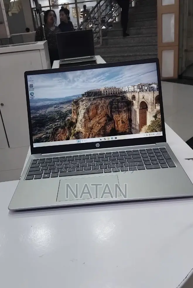 New Laptop HP Stream Notebook 16GB Intel Core i7 SSD 1T