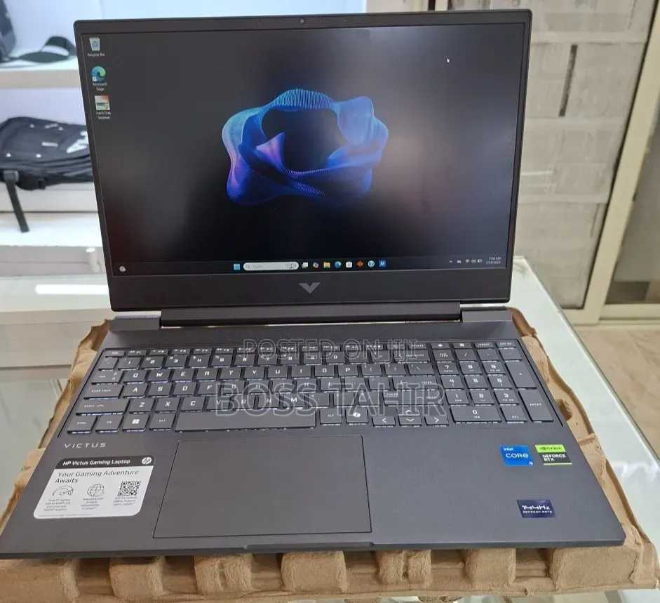 New Laptop HP Victus 15 16GB Intel Core i5 SSD 512GB