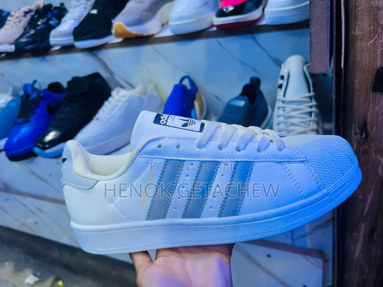 Adidas Superstar