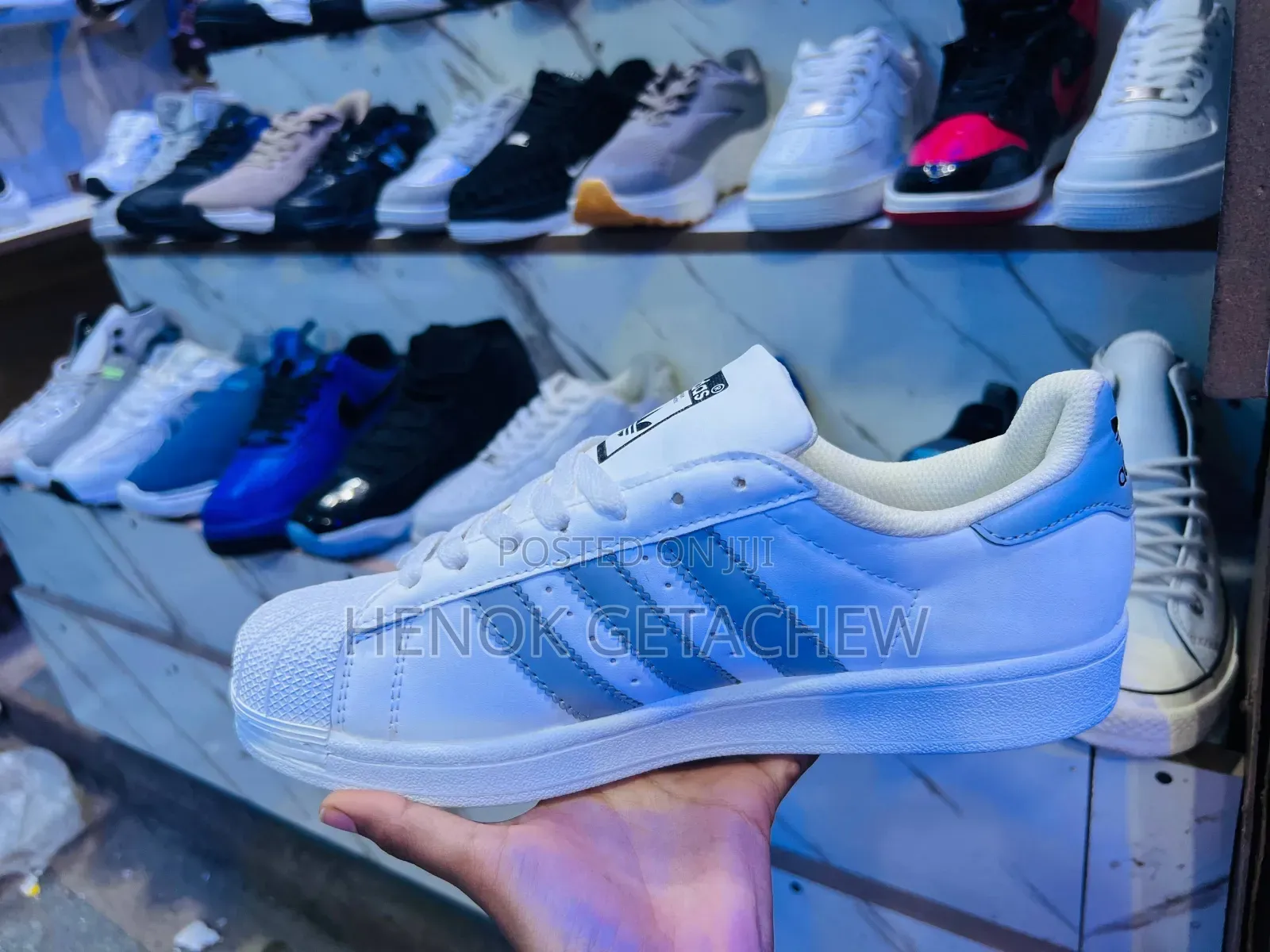 Adidas Superstar