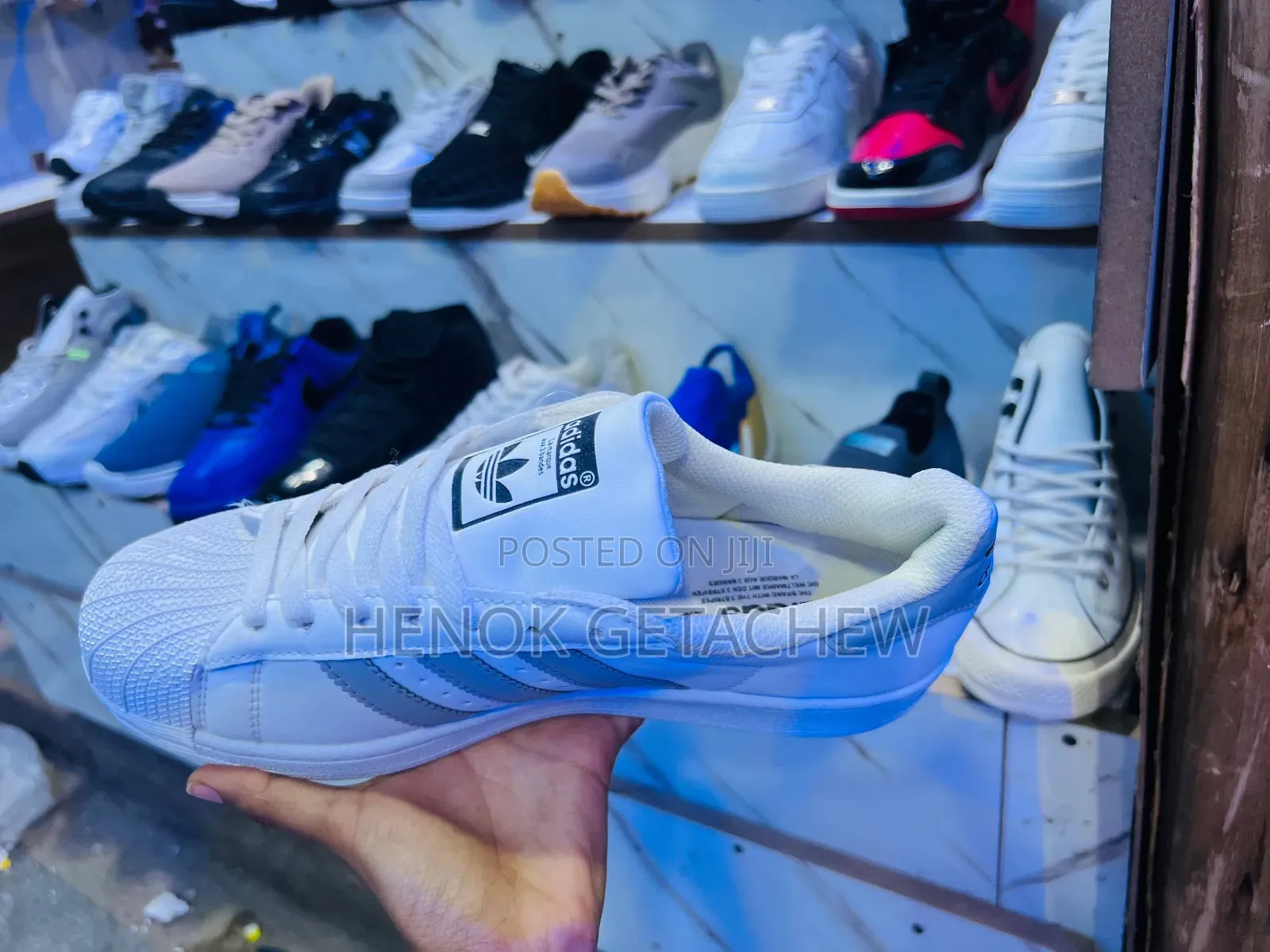 Adidas Superstar