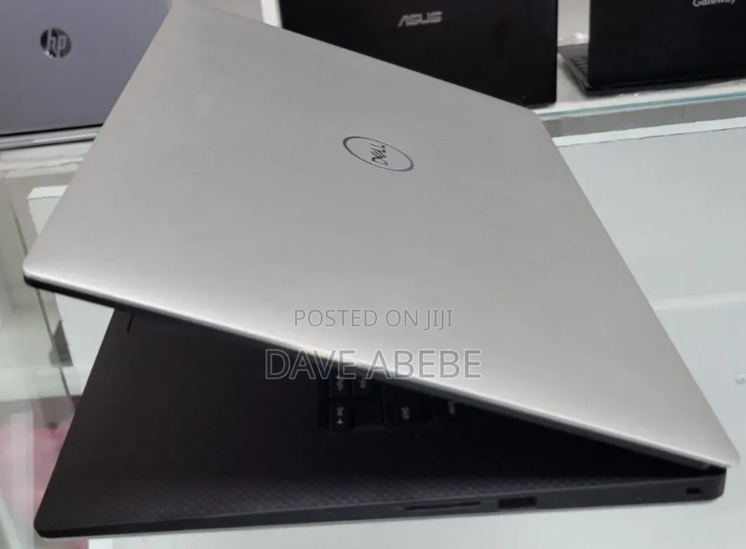 New Laptop Dell Precision 5530 16GB Intel Core i7 SSD 512GB