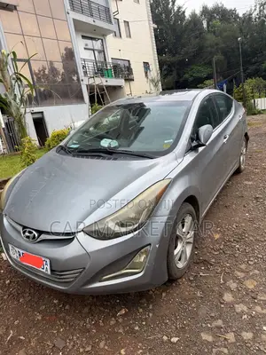 Hyundai Elantra SE 4dr Sedan (1.8L 4cyl 6A) 2015 Gray