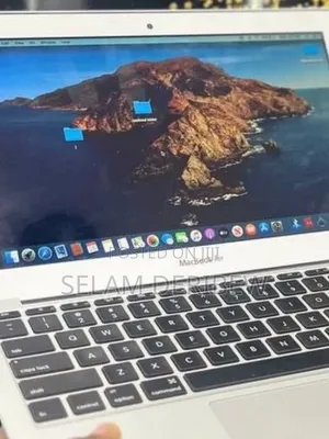 New Laptop Apple MacBook Air 2015 8GB Intel Core i5 SSD 128GB