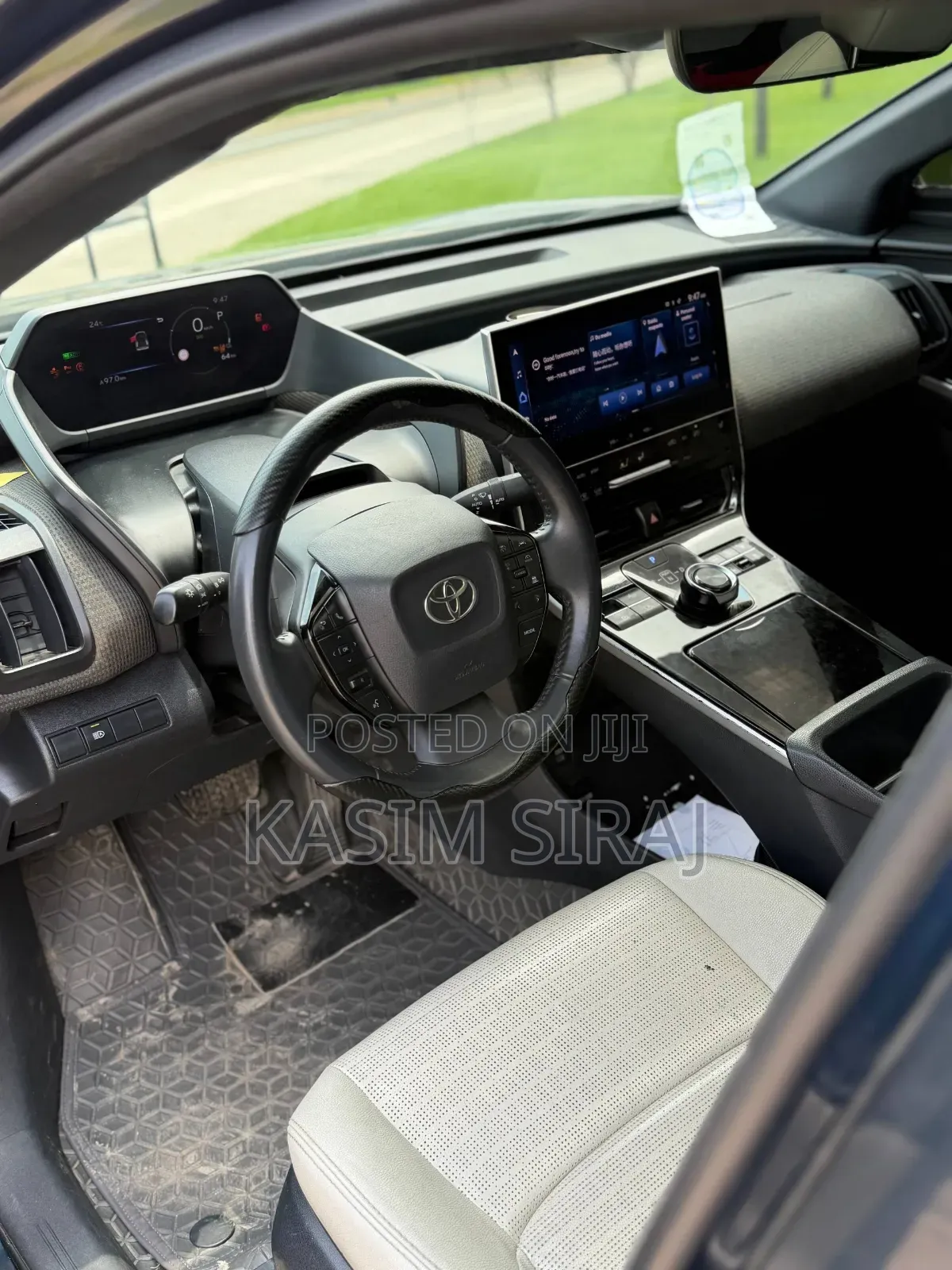 Toyota bZ4X 2023 Gray