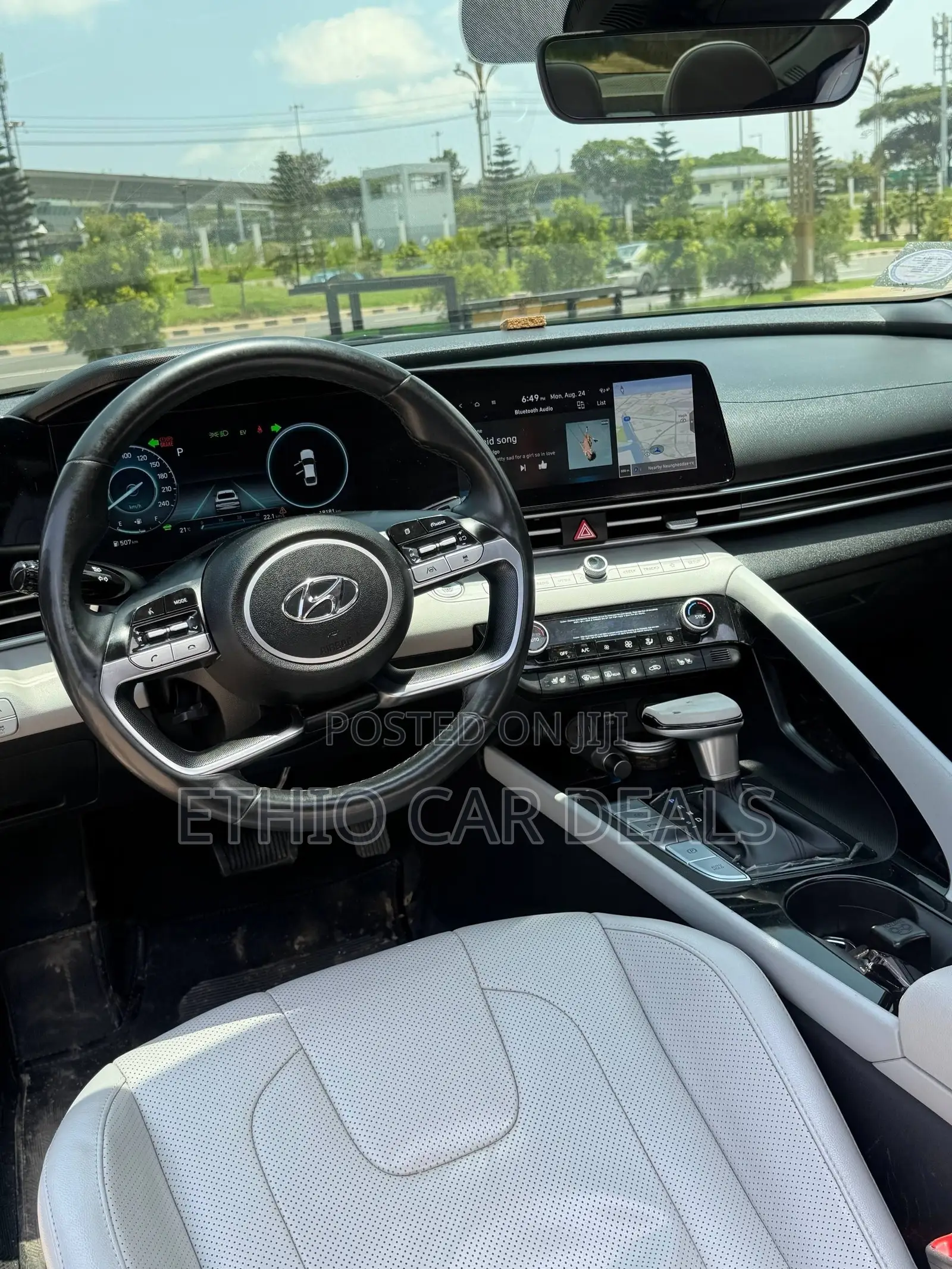 Hyundai Avante 2023 Gray