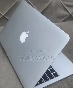 New Laptop Apple MacBook Air 2015 4GB Intel Core i5 SSD 512GB