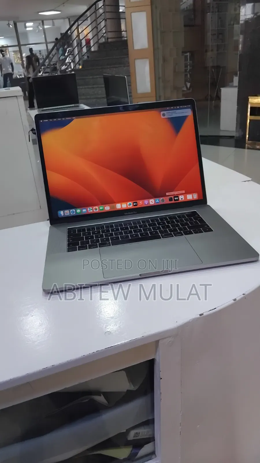 New Laptop Apple MacBook 2017 16GB Intel Core i7 SSD 512GB