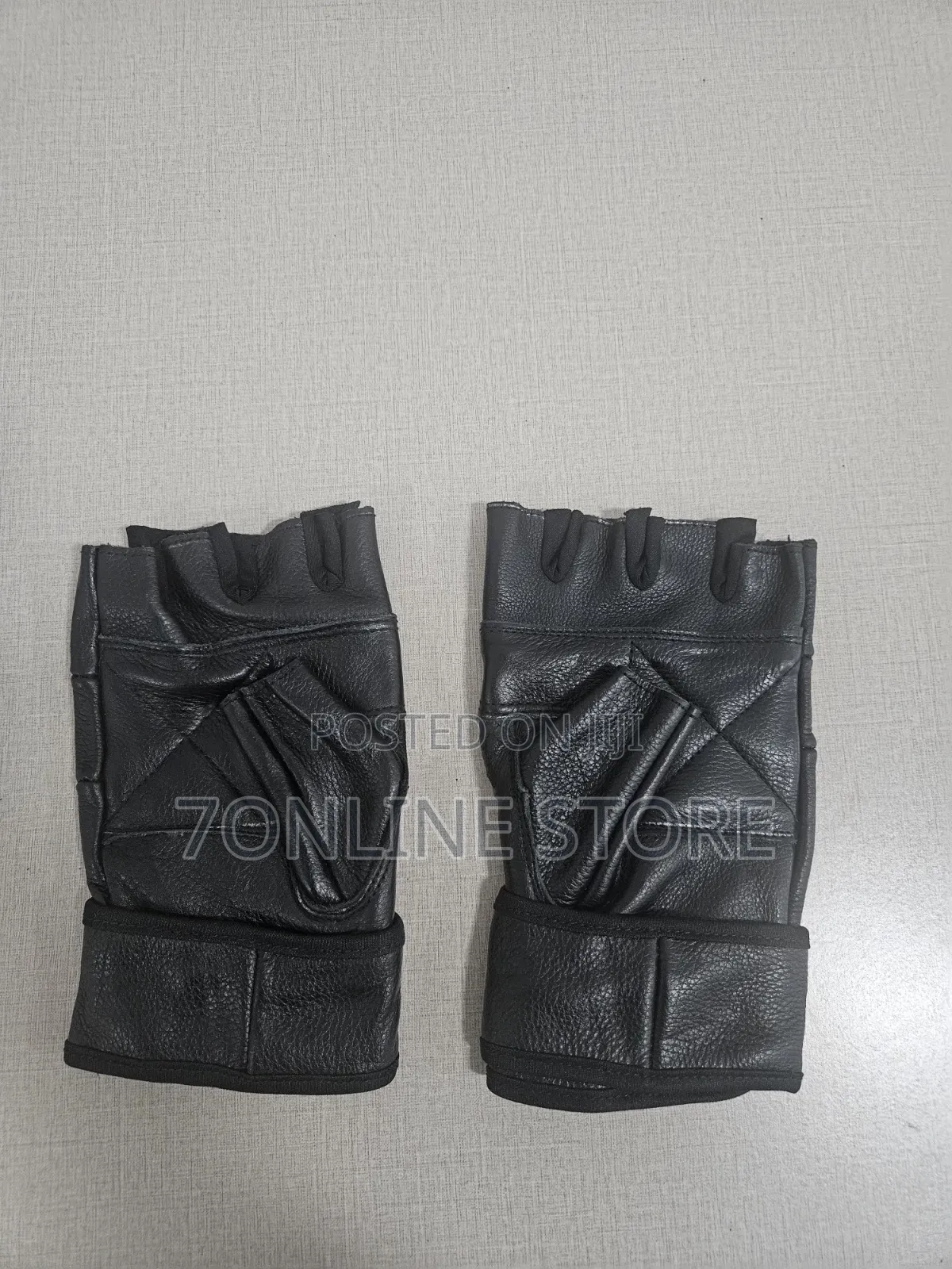 Unisex GYM & Training Gloves
