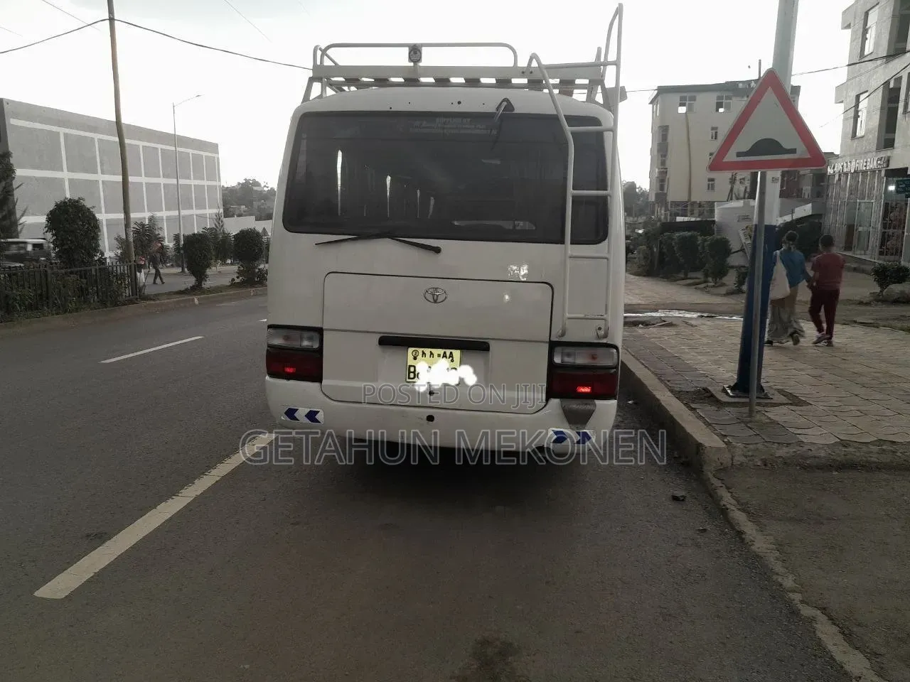 Toyota Land Cruiser 2011 White