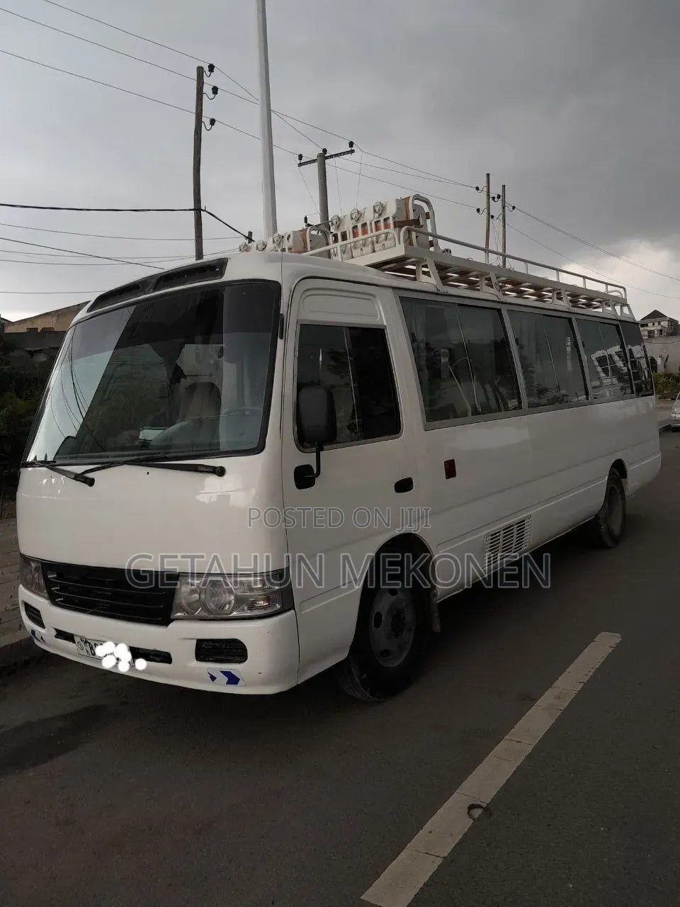 Toyota Land Cruiser 2011 White