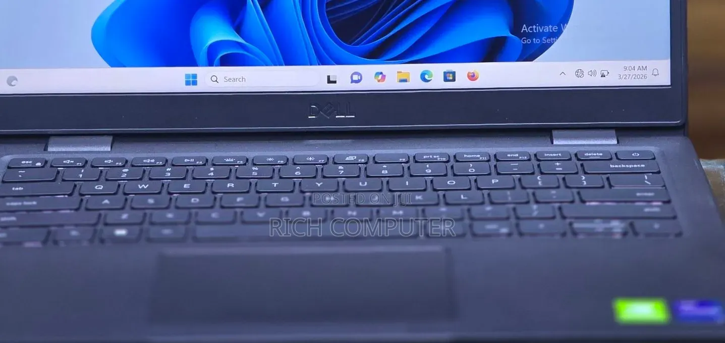 New Laptop Dell Latitude 3320 8GB Intel Core i7 SSD 256GB
