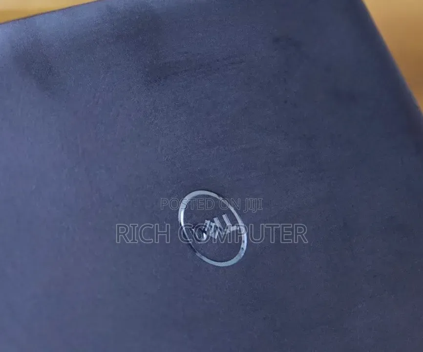 New Laptop Dell Latitude 3320 8GB Intel Core i7 SSD 256GB