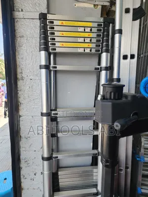 Telescopic Extension Ladder
