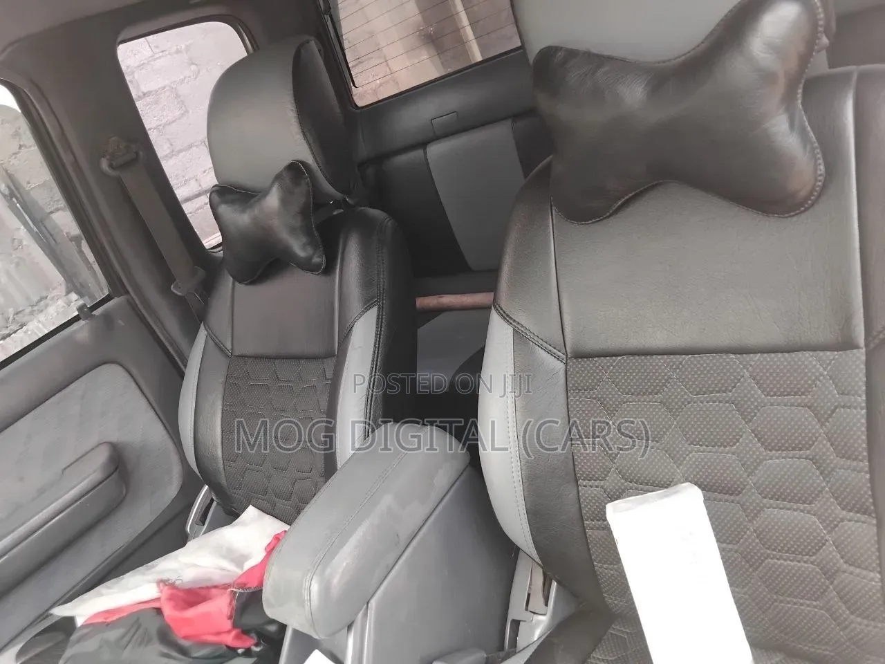 Toyota Hilux 1999 Black