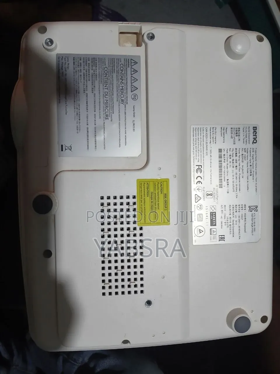BenQ MS527 Projector (Like New - 18 Hrs)