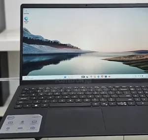 New Laptop Dell Inspiron 15 16GB Intel Core i7 SSD 512GB