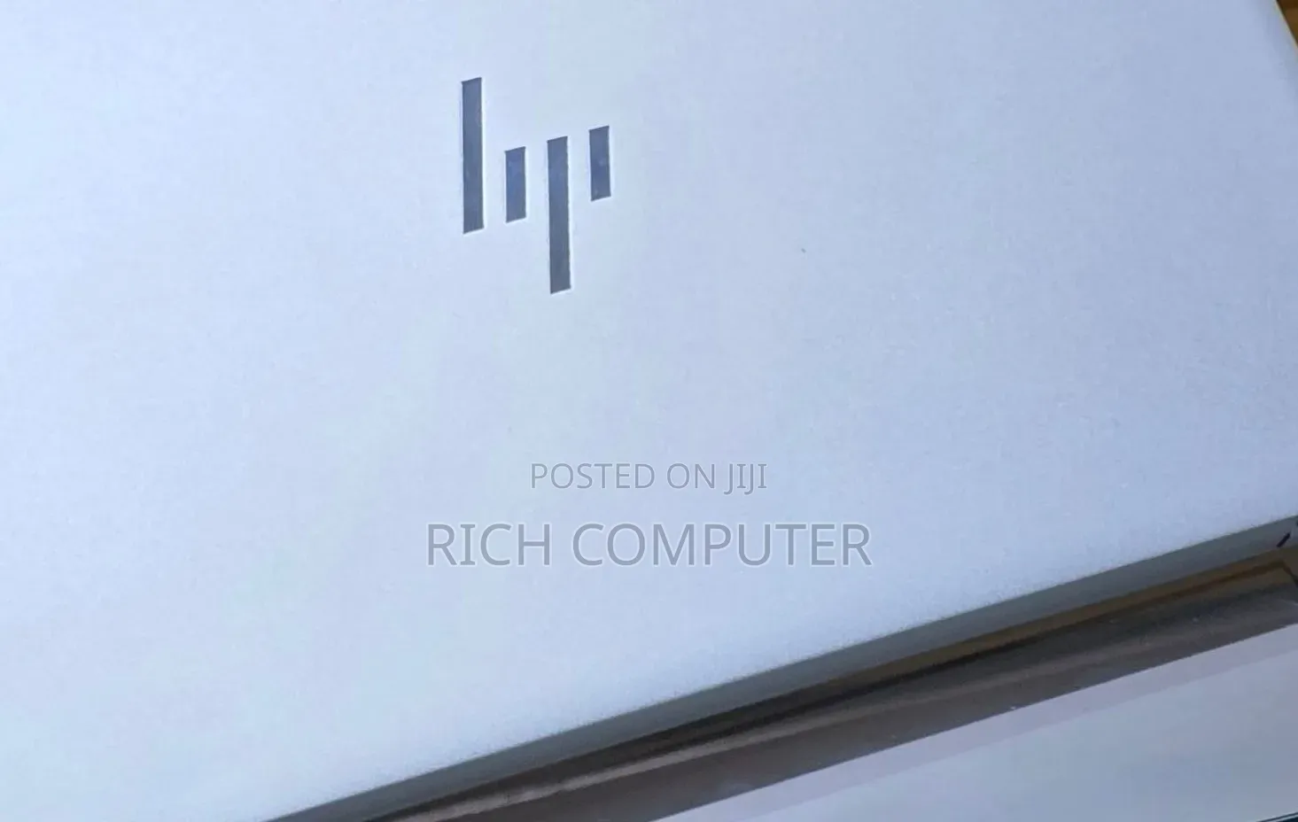 New Laptop HP Envy x360 8GB Intel Core i5 SSD 256GB
