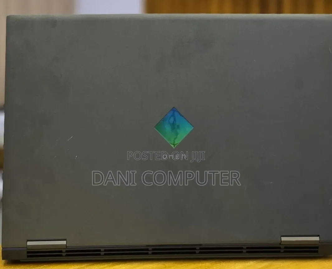 New Laptop HP Omen 15 16GB AMD Ryzen 5 SSD 512GB