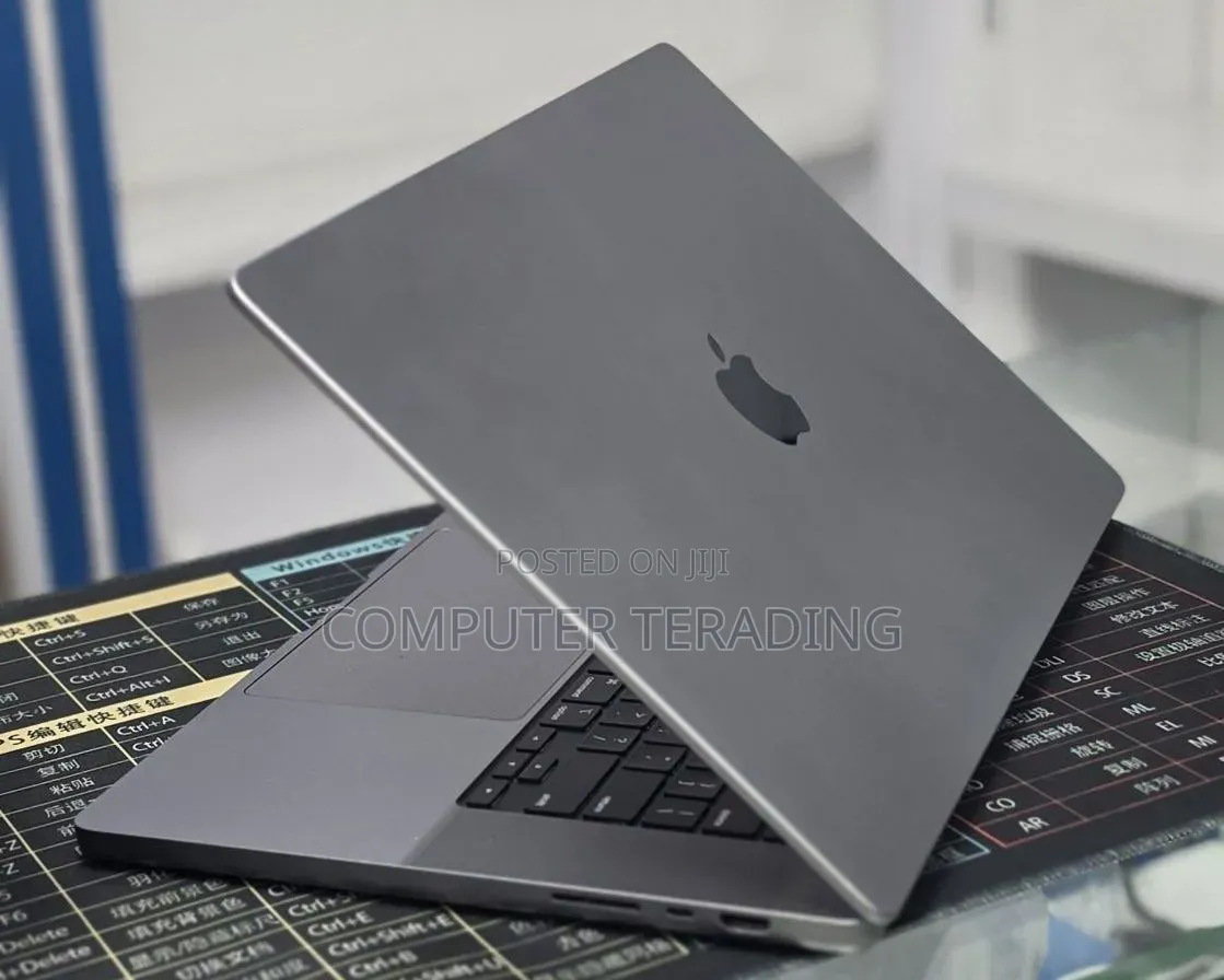 New Laptop Apple MacBook Pro 2021 M1 64GB Apple M1 Max SSD 1T