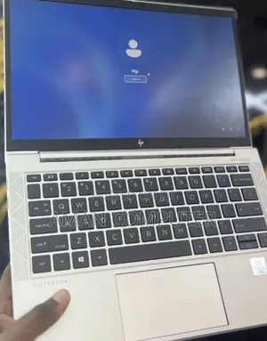 New Laptop HP EliteBook 830 G7 8GB Intel Core i5 SSD 512GB