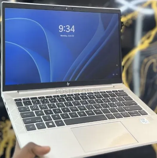 New Laptop HP EliteBook 830 G7 8GB Intel Core i5 SSD 512GB