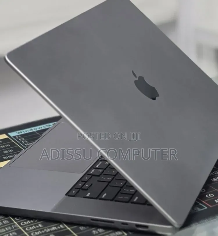 New Laptop Apple MacBook Pro 2021 M1 64GB Apple M1 Max SSD 1T