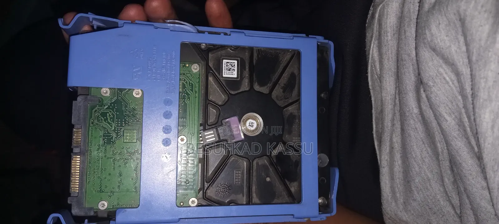 Hard Disk Drive (HDD)