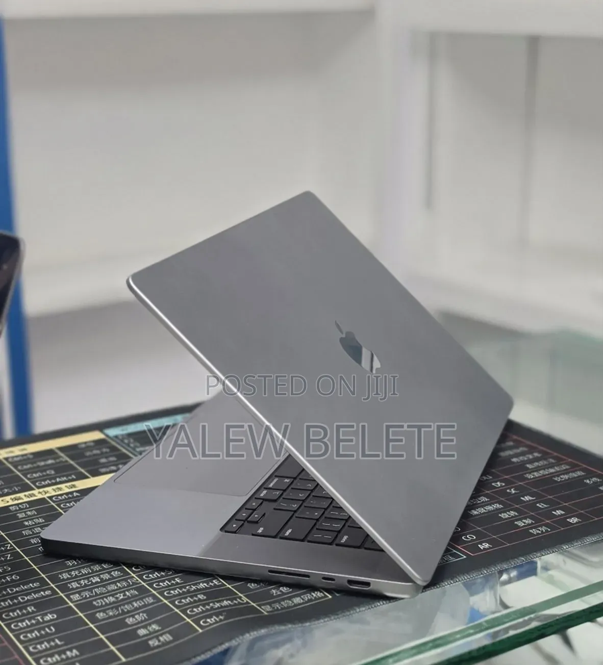 New Laptop Apple MacBook Pro 2021 M1 64GB Apple M1 Max SSD 1T