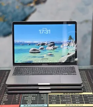 New Laptop Apple MacBook Pro 2020 M1 8GB Apple M1 SSD 512GB