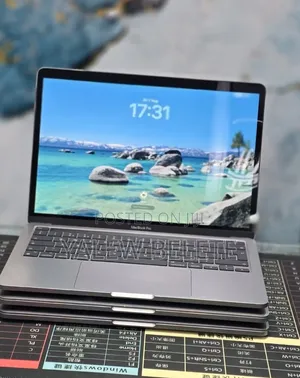 New Laptop Apple MacBook Pro 2020 M1 8GB Apple M1 SSD 512GB