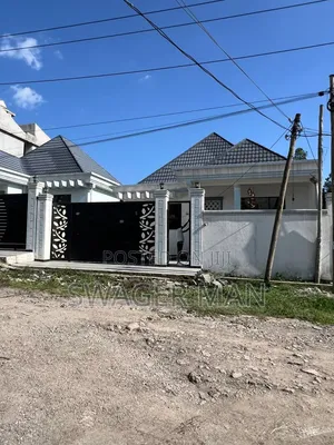 Furnished 5bdrm Villa in Ayat Zone, Yeka for sale