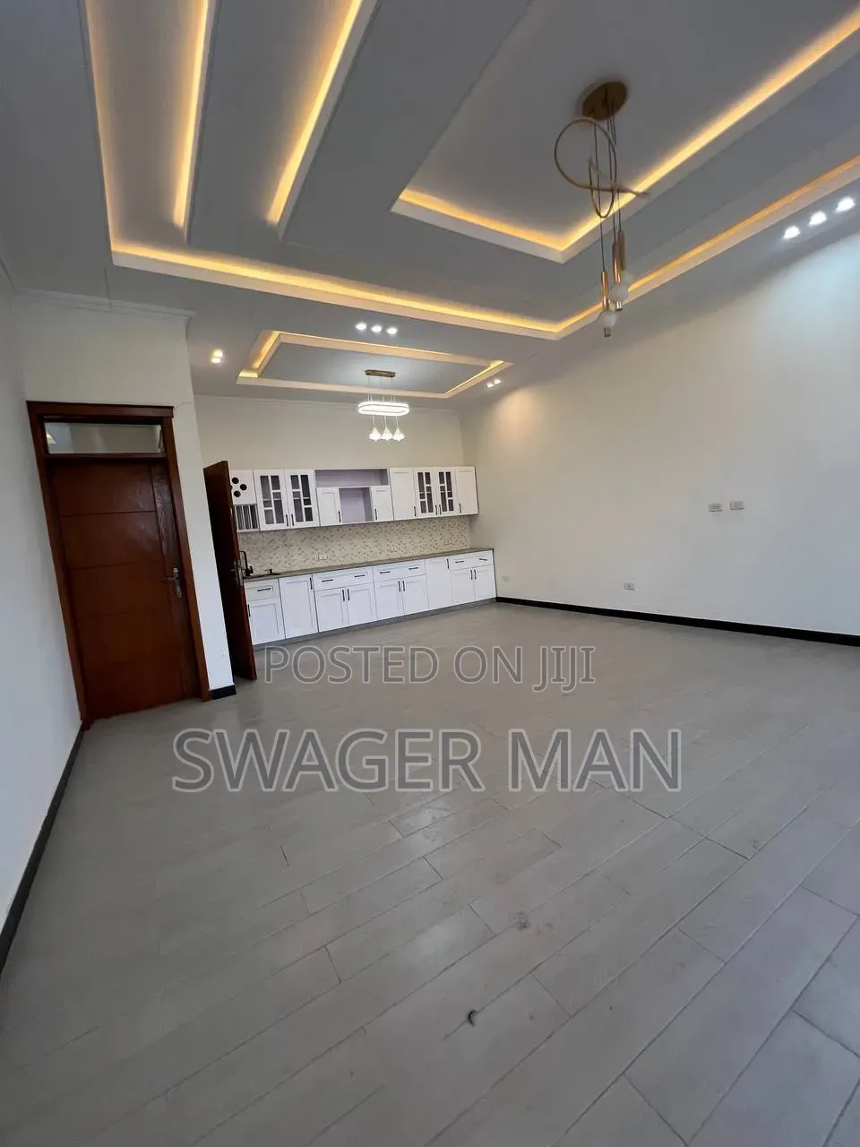 Furnished 5bdrm Villa in Ayat Zone, Yeka for sale