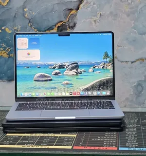 New Laptop Apple MacBook Air 2025 M4 16GB Apple M4 SSD 256GB