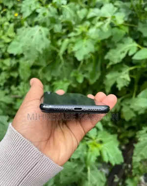 Apple iPhone XR 128 GB Black