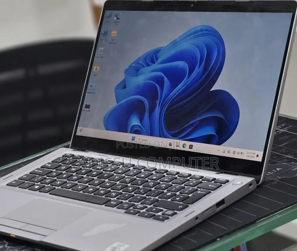 New Laptop Dell XPS 13 16GB Intel Core i5 SSD 512GB