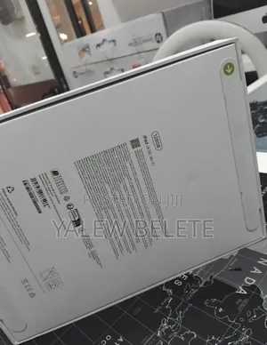 New Apple iPad (2025) 128 GB