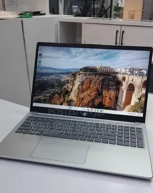 New Laptop HP Stream Notebook 16GB Intel Core i7 SSD 1T