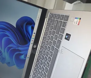 New Laptop HP Stream Notebook 16GB Intel Core i5 SSD 1T